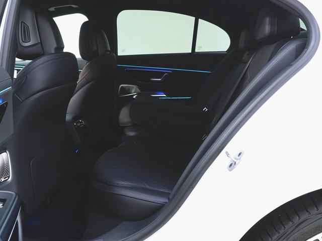 Eクラス E300 エクスクルーシブ AMGラインパッケージ レザーエクスクルーシブパッケージ Bluetooth接続 ETC LEDヘッドライト TV アイドリングストップ クルーズコントロール コネクテッド機能 サイドカメラ(31枚目)