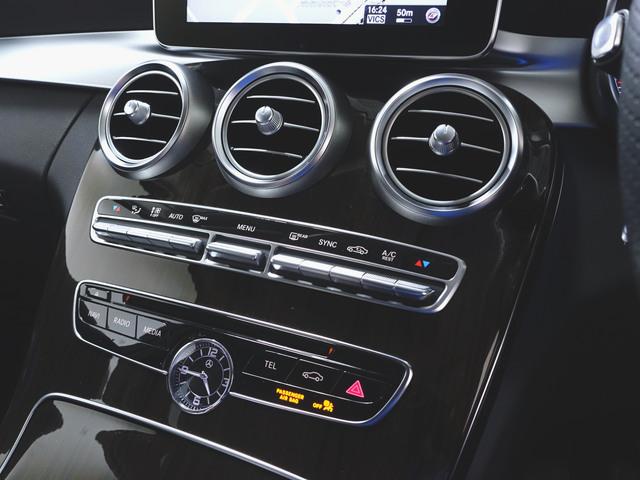 Cクラス C200 アバンギャルド レーダーセーフティパッケージ Bluetooth接続 ETC LEDヘッドライト TV アイドリングストップ クルーズコントロール コネクテッド機能 シートヒーター トランクスルー ナビ(18枚目)