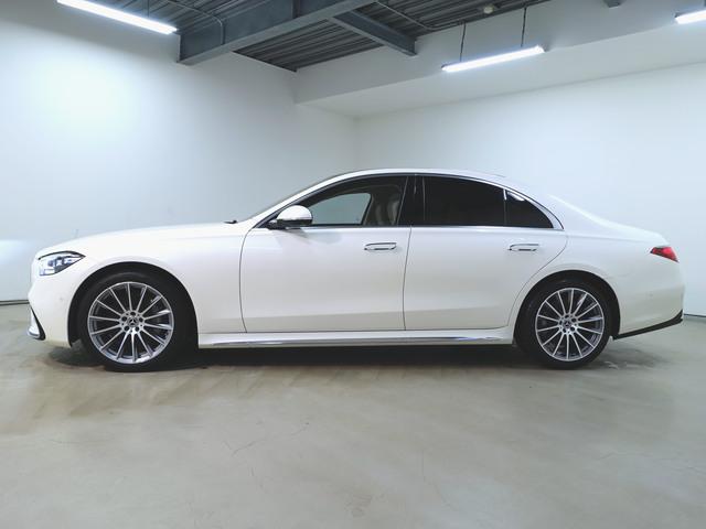 Ｓクラス Ｓ５００　４マチック　ＡＲヘッドアップディスプレイ　３Ｄコクピットディスプレイ　ＡＭＧライン　ベーシックパッケージ　レザーエクスクルーシブパッケージ　Ｂｌｕｅｔｏｏｔｈ接続　ＥＴＣ　ＬＥＤヘッドライト　ＴＶ　アイドリングストップ　クルーズコントロール（4枚目）