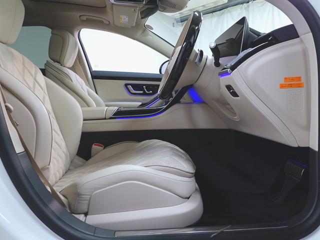 Ｓクラス Ｓ５００　４マチック　ＡＲヘッドアップディスプレイ　３Ｄコクピットディスプレイ　ＡＭＧライン　ベーシックパッケージ　レザーエクスクルーシブパッケージ　Ｂｌｕｅｔｏｏｔｈ接続　ＥＴＣ　ＬＥＤヘッドライト　ＴＶ　アイドリングストップ　クルーズコントロール（21枚目）