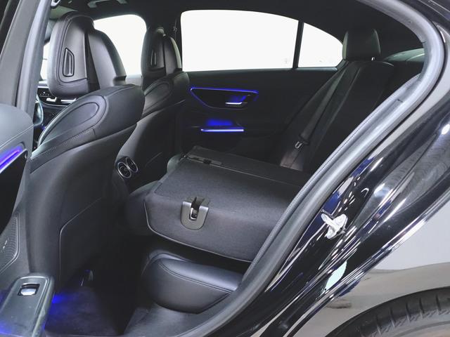 Ｃクラス Ｃ１８０　アバンギャルド　ＡＭＧライン　ベーシックパッケージ　Ｂｌｕｅｔｏｏｔｈ接続　ＥＴＣ　ＬＥＤヘッドライト　ＴＶ　アイドリングストップ　クルーズコントロール　コネクテッド機能　サイドカメラ　シートヒーター　トランクスルー　ナビ（27枚目）