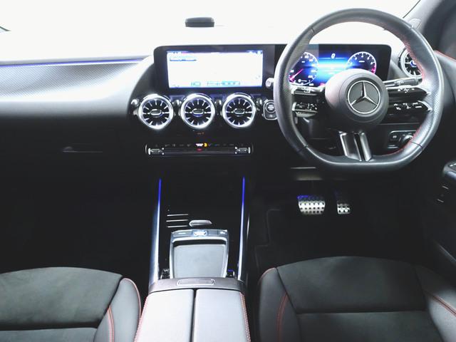 Ｂクラス Ｂ１８０　ＡＭＧラインパッケージ　ＡＭＧライン　Ｂｌｕｅｔｏｏｔｈ接続　ＥＴＣ　ＬＥＤヘッドライト　ＴＶ　アイドリングストップ　クルーズコントロール　コネクテッド機能　シートヒーター　トランクスルー　ナビ（12枚目）