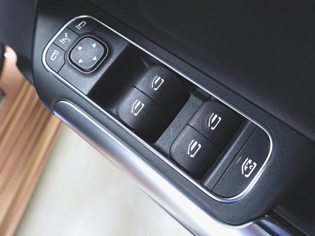 Ｂクラス Ｂ１８０　ＡＭＧラインパッケージ　ＡＭＧライン　Ｂｌｕｅｔｏｏｔｈ接続　ＥＴＣ　ＬＥＤヘッドライト　ＴＶ　アイドリングストップ　クルーズコントロール　コネクテッド機能　シートヒーター　トランクスルー　ナビ（23枚目）