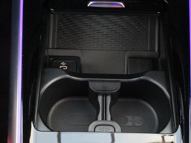 GLAクラス GLA180 AMGラインパッケージ AMGレザーエクスクルーシブパッケージ アドバンスドパッケージ Bluetooth接続 ETC LEDヘッドライト TV アイドリングストップ クルーズコントロール(25枚目)