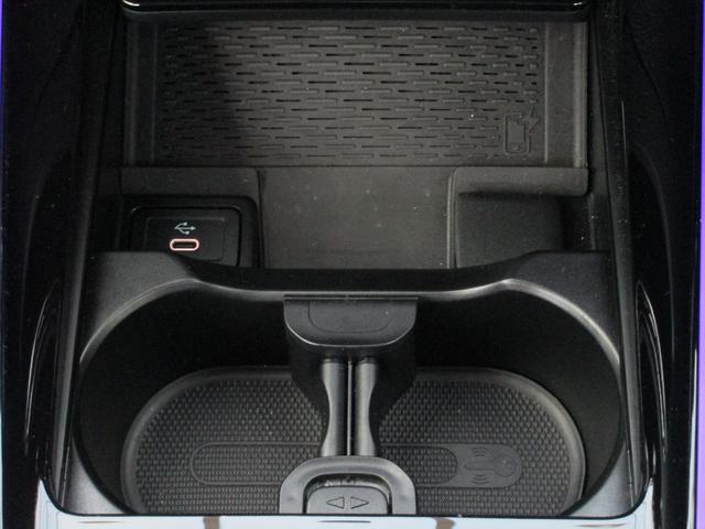 GLB GLB180 AMGラインパッケージ AMGレザーエクスクルーシブパッケージ アドバンスドパッケージ 3列シート Bluetooth接続 ETC LEDヘッドライト TV アイドリングストップ クルーズコントロール(24枚目)