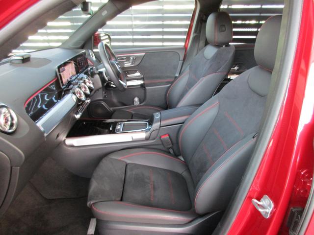 GLB GLB200 d 4マチック AMGラインパッケージ Bluetooth接続 ETC LEDヘッドライト TV アイドリングストップ クルーズコントロール サイドカメラ シートヒーター トランクスルー ナビ バックモニター(12枚目)