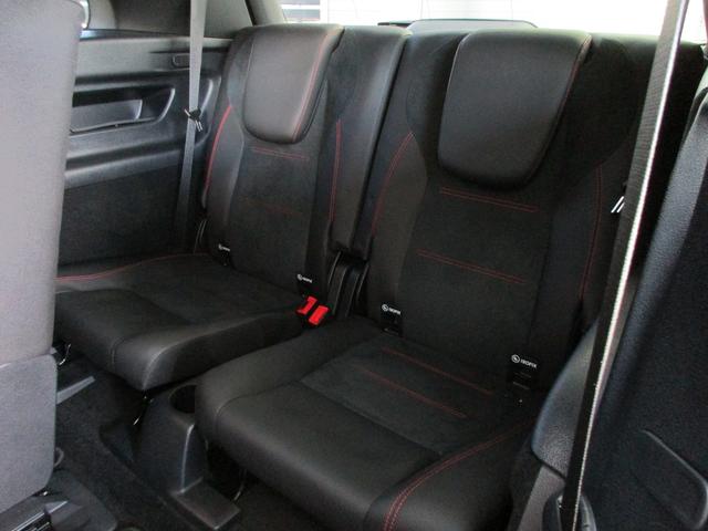 GLB GLB200 d 4マチック AMGラインパッケージ Bluetooth接続 ETC LEDヘッドライト TV アイドリングストップ クルーズコントロール サイドカメラ シートヒーター トランクスルー ナビ バックモニター(14枚目)