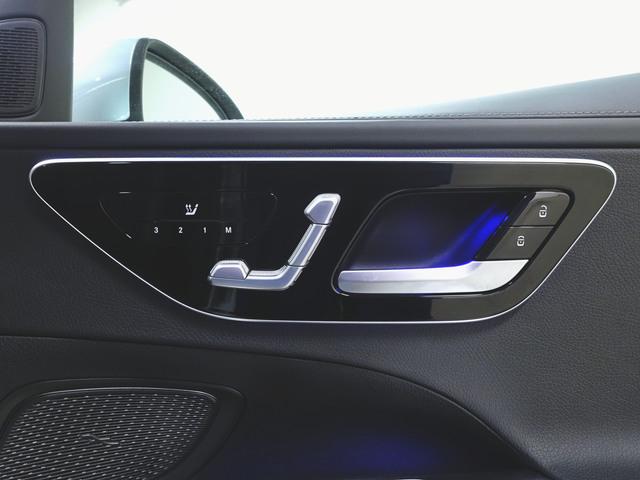 Ｃクラス Ｃ２２０　ｄ　アバンギャルド　ＡＭＧラインパッケージ　ベーシックパッケージ　Ｂｌｕｅｔｏｏｔｈ接続　ＥＴＣ　ＬＥＤヘッドライト　ＴＶ　アイドリングストップ　クルーズコントロール　コネクテッド機能　サイドカメラ　シートヒーター（19枚目）