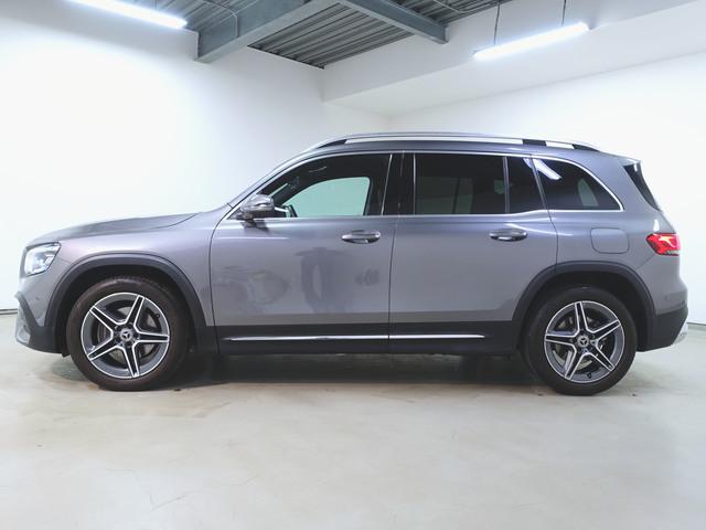 ＧＬＢ ＧＬＢ１８０　ＡＭＧライン　３列シート　Ｂｌｕｅｔｏｏｔｈ接続　ＥＴＣ　ＬＥＤヘッドライト　ＴＶ　アイドリングストップ　クルーズコントロール　コネクテッド機能　サイドカメラ　シートヒーター　トランクスルー　ナビ　バックモニター（4枚目）