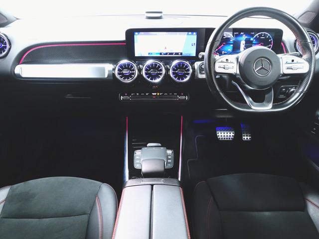 ＧＬＢ ＧＬＢ１８０　ＡＭＧライン　３列シート　Ｂｌｕｅｔｏｏｔｈ接続　ＥＴＣ　ＬＥＤヘッドライト　ＴＶ　アイドリングストップ　クルーズコントロール　コネクテッド機能　サイドカメラ　シートヒーター　トランクスルー　ナビ　バックモニター（12枚目）