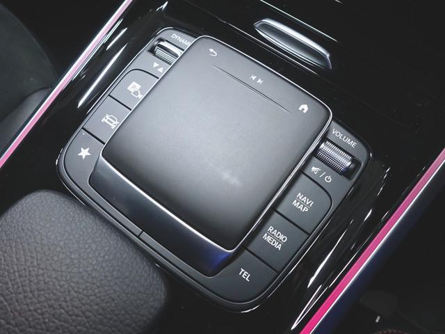 ＧＬＢ ＧＬＢ１８０　ＡＭＧライン　３列シート　Ｂｌｕｅｔｏｏｔｈ接続　ＥＴＣ　ＬＥＤヘッドライト　ＴＶ　アイドリングストップ　クルーズコントロール　コネクテッド機能　サイドカメラ　シートヒーター　トランクスルー　ナビ　バックモニター（19枚目）