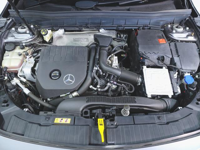 ＧＬＢ ＧＬＢ１８０　ＡＭＧライン　３列シート　Ｂｌｕｅｔｏｏｔｈ接続　ＥＴＣ　ＬＥＤヘッドライト　ＴＶ　アイドリングストップ　クルーズコントロール　コネクテッド機能　サイドカメラ　シートヒーター　トランクスルー　ナビ　バックモニター（34枚目）