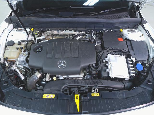 ＧＬＢ ＧＬＢ２００　ｄ　ＡＭＧライン　ナビゲーションパッケージ　Ｂｌｕｅｔｏｏｔｈ接続　ＥＴＣ　ＬＥＤヘッドライト　ＴＶ　アイドリングストップ　クルーズコントロール　コネクテッド機能　サイドカメラ　シートヒーター　トランクスルー　ナビ（36枚目）