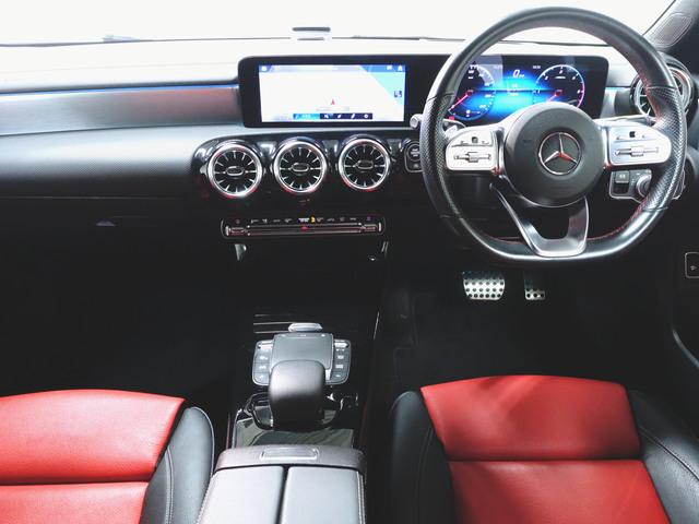 ＣＬＡクラス シューティングブレーク ＣＬＡ２００　ｄ　シューティングブレーク　ＡＭＧライン　ＡＭＧレザーエクスクルーシブパッケージ　ナビゲーションパッケージ　アドバンスドパッケージ　Ｂｌｕｅｔｏｏｔｈ接続　ＥＴＣ　ＬＥＤヘッドライト　ＴＶ　アイドリングストップ　クルーズコントロール（12枚目）