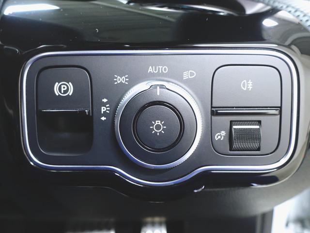 ＣＬＡクラス シューティングブレーク ＣＬＡ２００　ｄ　シューティングブレーク　ＡＭＧライン　ＡＭＧレザーエクスクルーシブパッケージ　ナビゲーションパッケージ　アドバンスドパッケージ　Ｂｌｕｅｔｏｏｔｈ接続　ＥＴＣ　ＬＥＤヘッドライト　ＴＶ　アイドリングストップ　クルーズコントロール（20枚目）