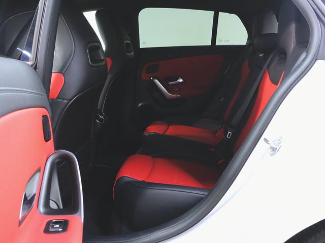 ＣＬＡクラス シューティングブレーク ＣＬＡ２００　ｄ　シューティングブレーク　ＡＭＧライン　ＡＭＧレザーエクスクルーシブパッケージ　ナビゲーションパッケージ　アドバンスドパッケージ　Ｂｌｕｅｔｏｏｔｈ接続　ＥＴＣ　ＬＥＤヘッドライト　ＴＶ　アイドリングストップ　クルーズコントロール（29枚目）