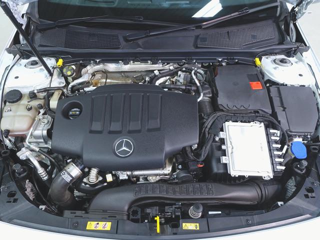 ＣＬＡクラス シューティングブレーク ＣＬＡ２００　ｄ　シューティングブレーク　ＡＭＧライン　ＡＭＧレザーエクスクルーシブパッケージ　ナビゲーションパッケージ　アドバンスドパッケージ　Ｂｌｕｅｔｏｏｔｈ接続　ＥＴＣ　ＬＥＤヘッドライト　ＴＶ　アイドリングストップ　クルーズコントロール（38枚目）