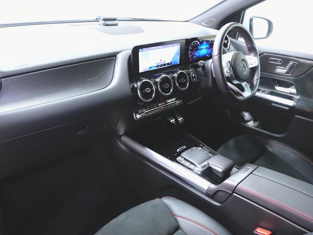 Ｂクラス Ｂ２００　ｄ　ＡＭＧライン　ナビゲーションパッケージ　Ｂｌｕｅｔｏｏｔｈ接続　ＥＴＣ　ＬＥＤヘッドライト　ＴＶ　アイドリングストップ　クルーズコントロール　コネクテッド機能　シートヒーター　トランクスルー　ナビ　バックモニター（11枚目）