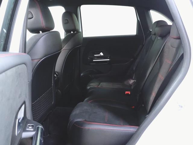 Ｂクラス Ｂ２００　ｄ　ＡＭＧライン　ナビゲーションパッケージ　Ｂｌｕｅｔｏｏｔｈ接続　ＥＴＣ　ＬＥＤヘッドライト　ＴＶ　アイドリングストップ　クルーズコントロール　コネクテッド機能　シートヒーター　トランクスルー　ナビ　バックモニター（29枚目）