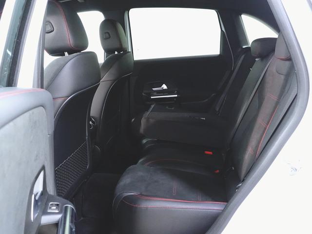 Ｂクラス Ｂ２００　ｄ　ＡＭＧライン　ナビゲーションパッケージ　Ｂｌｕｅｔｏｏｔｈ接続　ＥＴＣ　ＬＥＤヘッドライト　ＴＶ　アイドリングストップ　クルーズコントロール　コネクテッド機能　シートヒーター　トランクスルー　ナビ　バックモニター（33枚目）