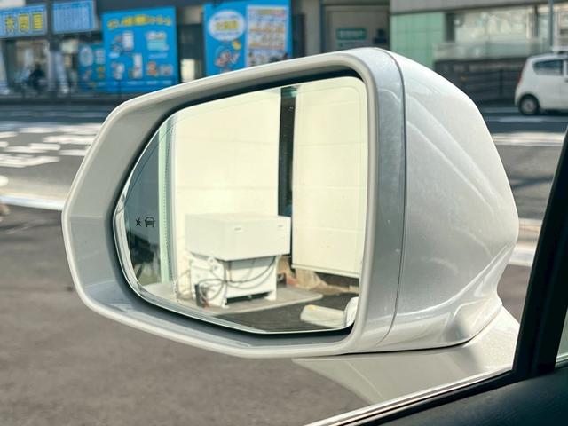 キャデラックＸＴ５クロスオーバー ラグジュアリー　正規ディーラー車　クリスタルホワイト　サハラベージュレザー　３１４ｐｓＶ６ＤＯＨＣ　ＢＯＳＥサウンド　　セーフティアラート　衝突軽減ブレーキ　ＡｐｐｌｅＣａｒｐｌａｙ　パノラマルーフ　ＡＷＤ　ＥＴＣ（40枚目）