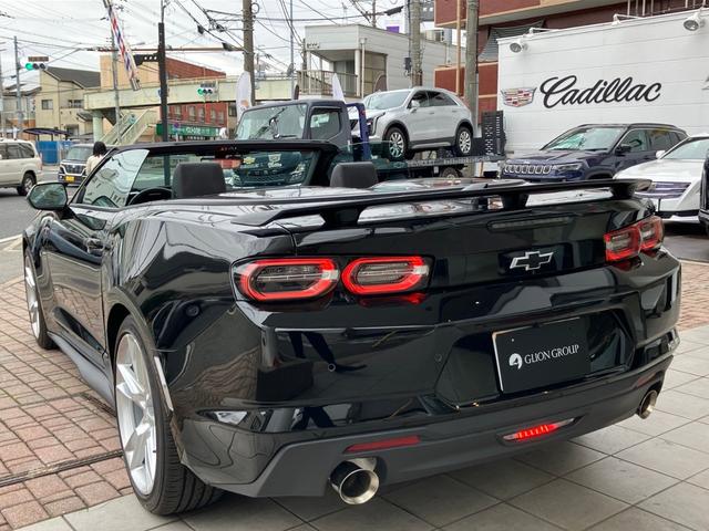 シボレーカマロ コンバーチブル　ＡｐｐｌｅＣａｒＰｌａｙ　アンビエントライト　デジタルミラー　ヘッドアップディスプレイ　シートヒーター　ベンチレーション　ステアリングヒーター　ＢＯＳＥサウンド　赤黒レザーシート　ドライブレコーダー（40枚目）