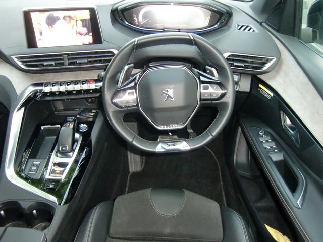 ５００８ ＧＴブルーＨＤｉ後期モデル　ファーストクラスパッケージ　後期物　純正ナビ　地デジＴＶ　３６０カメラ　サンルーフ　マッサージ＆シートヒーター　運転席パワーシート　ＡＣＣ　ＢＳＭ（10枚目）