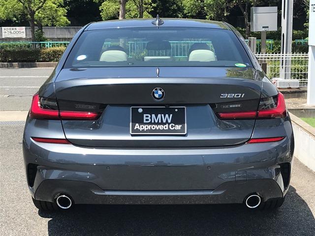 320i Mスポーツ ハイラインパッケージ 1オーナー オイスターレザー ハイラインPKG パーキングアシストプラス パワーシート シートヒーター HDDナビ バックカメラ PDCセンサー コンフォートアクセス ミラーETC(6枚目)