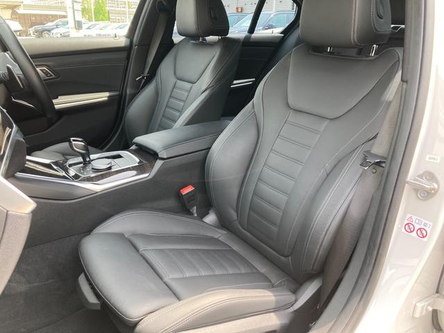 320i Mスポーツ ハイラインパッケージ ワンオーナー ブラックレザー LEDライト アクティブクルーズコントロール ヘッドアップディスプレイ シートヒーター 電動リアゲート パーキングアシスト インテリジェントセーフティ 純正18AW(13枚目)