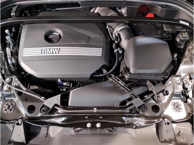 Ｘ１ ｘＤｒｉｖｅ　２０ｉ　ｘライン　ワンオーナー車　１９インチＡＷ　ブラックレザーシート　アクティブクルーズコントロール　シートヒーター　純正ＨＤＤナビ　ミラー型ＥＴＣ　衝突軽減ブレーキ（5枚目）