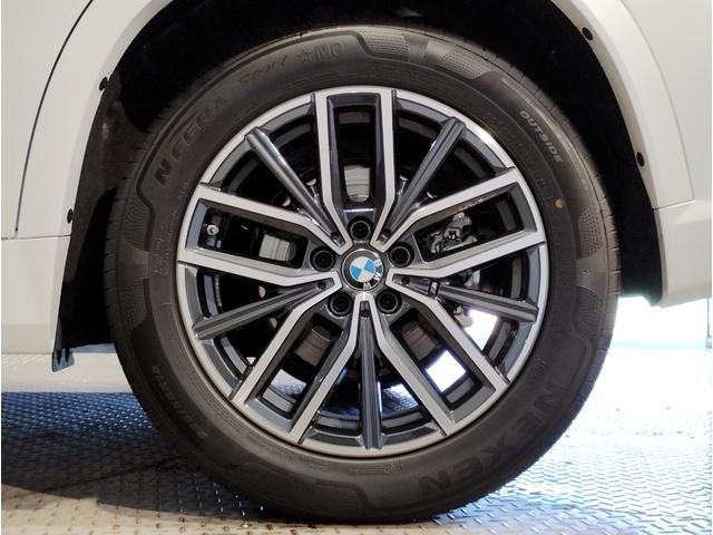 Ｘ１ ｘＤｒｉｖｅ　２０ｄ　Ｍスポーツ　１オーナー　パノラマガラスサンルーフ　カーブドディスプレイ　アクティブクルーズコントロール　シートヒーター　パーキングアシストプラス　ヘッドアップディスプレイ　電動シート　１８インチＡＷ（63枚目）