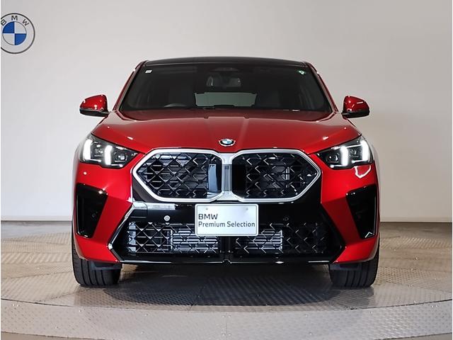 Ｘ２ ｘＤｒｉｖｅ　２０ｉ　Ｍスポーツハイラインパッケージ　ハイラインＰＫＧ・ブラックレザー・ハーマンカードンサラウンド・ハンドルヒーター・サンルーフ・全周囲カメラ・シートヒーター・ライブコクピットメーター・ＡｐｐｌｅＣａｒＰｉａｙ・ＡＣＣ・元レンタカー（11枚目）