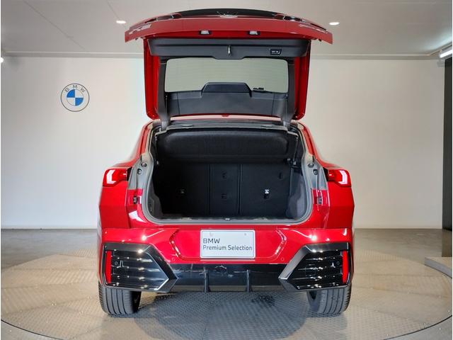 Ｘ２ ｘＤｒｉｖｅ　２０ｉ　Ｍスポーツハイラインパッケージ　ハイラインＰＫＧ・ブラックレザー・ハーマンカードンサラウンド・ハンドルヒーター・サンルーフ・全周囲カメラ・シートヒーター・ライブコクピットメーター・ＡｐｐｌｅＣａｒＰｉａｙ・ＡＣＣ・元レンタカー（18枚目）