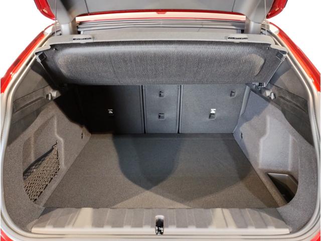 Ｘ２ ｘＤｒｉｖｅ　２０ｉ　Ｍスポーツハイラインパッケージ　ハイラインＰＫＧ・ブラックレザー・ハーマンカードンサラウンド・ハンドルヒーター・サンルーフ・全周囲カメラ・シートヒーター・ライブコクピットメーター・ＡｐｐｌｅＣａｒＰｉａｙ・ＡＣＣ・元レンタカー（19枚目）