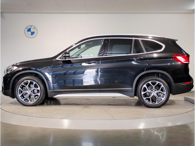 Ｘ１ ｘＤｒｉｖｅ　１８ｄ　ｘライン　コンフォートパッケージ　電動トランク　ＡＣＣ　パワーシート　衝突軽減ブレーキ　車線逸脱警告　パーキングサポート　後期ＬＥＤヘッドライト　純正ナビ　１８インチアルミ（6枚目）