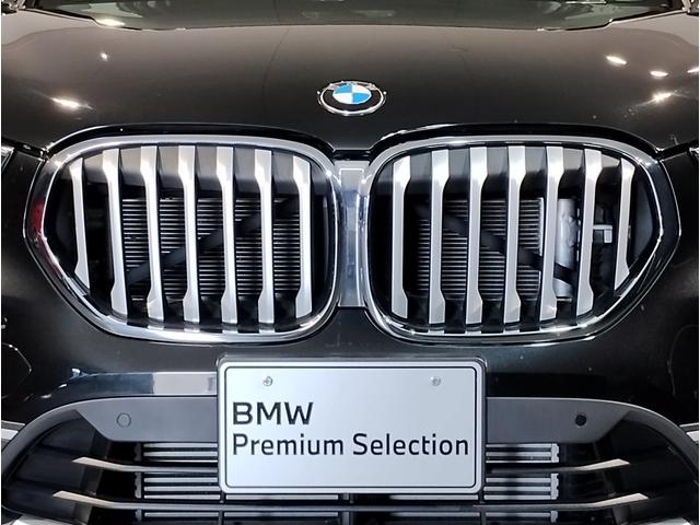 Ｘ１ ｘＤｒｉｖｅ　１８ｄ　ｘライン　コンフォートパッケージ　電動トランク　ＡＣＣ　パワーシート　衝突軽減ブレーキ　車線逸脱警告　パーキングサポート　後期ＬＥＤヘッドライト　純正ナビ　１８インチアルミ（16枚目）