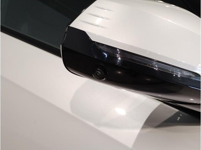 Ｘ１ ｘＤｒｉｖｅ　２０ｄ　Ｍスポーツ　カーブドディスプレイ　全周囲カメラ　アップルカープレイ　Ｂｌｕｅｔｏｏｔｈ　ＡＣＣ　ヘッドアップディスプレイ　電動トランク　　シートヒーター　衝突被害軽減ブレーキ　車線逸脱警告　ミラーＥＴＣ　元レンタ（14枚目）