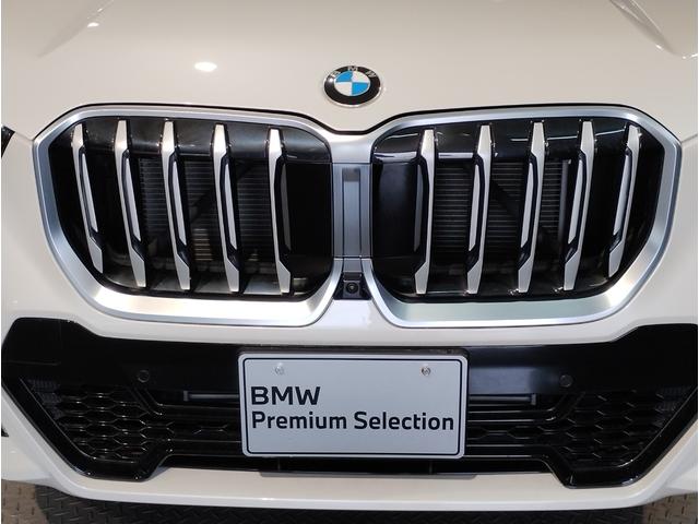 Ｘ１ ｘＤｒｉｖｅ　２０ｄ　Ｍスポーツ　カーブドディスプレイ　全周囲カメラ　アップルカープレイ　Ｂｌｕｅｔｏｏｔｈ　ＡＣＣ　ヘッドアップディスプレイ　電動トランク　　シートヒーター　衝突被害軽減ブレーキ　車線逸脱警告　ミラーＥＴＣ　元レンタ（19枚目）