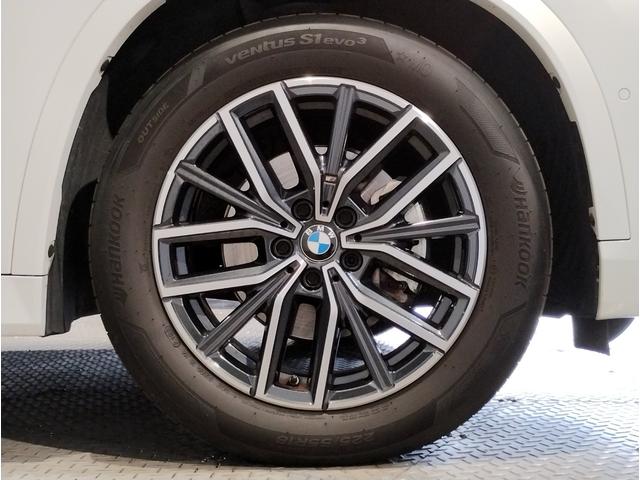 Ｘ１ ｘＤｒｉｖｅ　２０ｄ　Ｍスポーツ　カーブドディスプレイ　全周囲カメラ　アップルカープレイ　Ｂｌｕｅｔｏｏｔｈ　ＡＣＣ　ヘッドアップディスプレイ　電動トランク　　シートヒーター　衝突被害軽減ブレーキ　車線逸脱警告　ミラーＥＴＣ　元レンタ（20枚目）