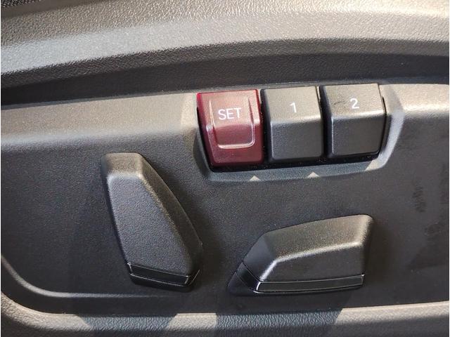 Ｘ１ ｘＤｒｉｖｅ　２０ｄ　Ｍスポーツ　カーブドディスプレイ　全周囲カメラ　アップルカープレイ　Ｂｌｕｅｔｏｏｔｈ　ＡＣＣ　ヘッドアップディスプレイ　電動トランク　　シートヒーター　衝突被害軽減ブレーキ　車線逸脱警告　ミラーＥＴＣ　元レンタ（42枚目）