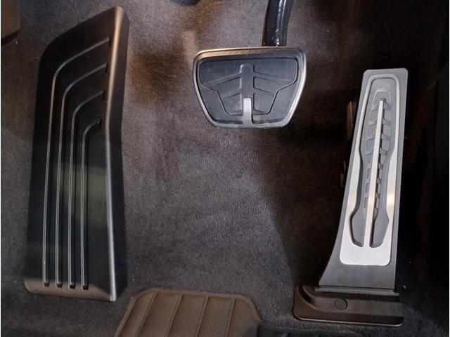 X3 xDrive 20d Mスポーツ セレクトパッケージ サンルーフ ハーマンカードンサウンドシステム 19インチアルミ ステアリングサポート トップビューカメラ 衝突軽減ブレーキ 車線逸脱警告 電動トランク(51枚目)