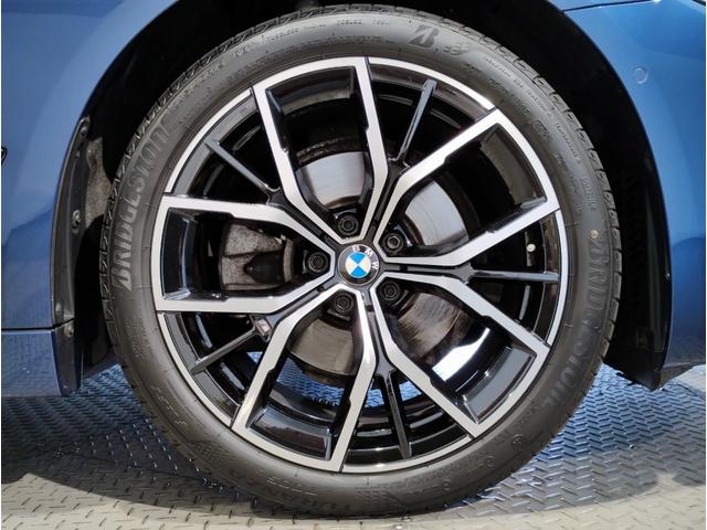 ５シリーズ ５２３ｄ　ｘＤｒｉｖｅ　Ｍスポーツ　サンルーフ　４ゾーンエアコン　アイボリーレザー　ヘッドアップディスプレイ　電動トランク　電動シート　１９インチＡＷ　アクティブクルーズコントロール　ＬＥＤヘッドライト　純正ナビ　ＴＶ　バックカメラ（26枚目）