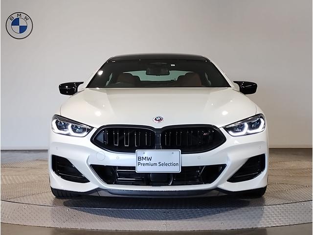 ８シリーズ Ｍ８５０ｉ　ｘＤｒｉｖｅ　グランクーペ　Ｍパフォーマンスパッケージ　２０インチＡＷ　Ｍアルカンタラルーフ　コニャックレザー　シートヒーター　ヘッドアップディスプレイ　Ｍスポーツブレーキ　サンルーフ　アクティブクルーズコントロール（6枚目）