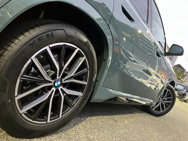 Ｘ１ ｓＤｒｉｖｅ　１８ｉ　Ｍスポーツ　弊社デモレンタ・ハイラインＰＫＧ・ブラックレザー・ｈａｒｍａｎｋａｒｄｏｎ・ステアリングヒーター・　ＢＭＷカーブドディスプレイ　・アクティブクルーズコントロール・全周囲カメラ・サンプロテクションガラス（51枚目）