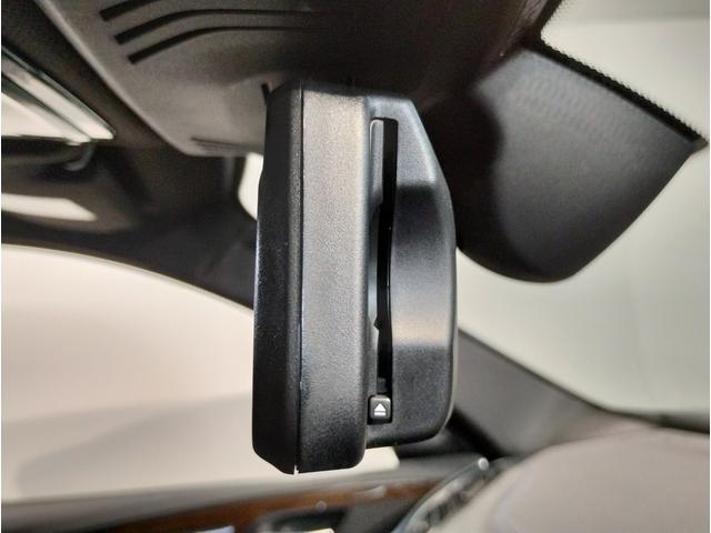 X3 M40i 1オーナー ファストトラックPKG セレクトPKG ブラックレザー パノラマガラスサンルーフ ステアリングヒーター Mスポーツブレーキ赤キャリパー harman/kardon 20インチAW(34枚目)
