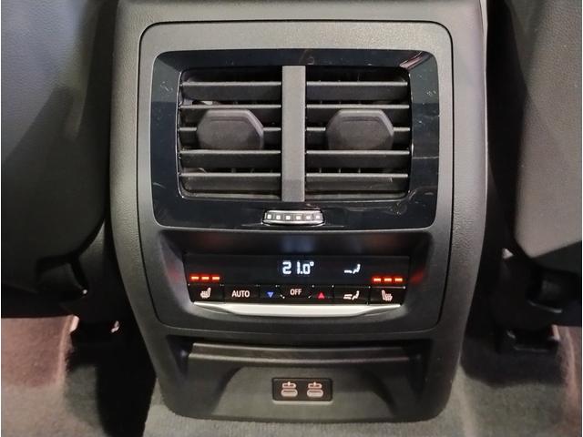 X3 M40i 1オーナー ファストトラックPKG セレクトPKG ブラックレザー パノラマガラスサンルーフ ステアリングヒーター Mスポーツブレーキ赤キャリパー harman/kardon 20インチAW(59枚目)