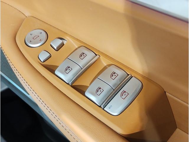 7シリーズ 740d xDrive Mスポーツ ワンオーナー 茶革 前席マッサージシート サンルーフ ソフトクローズドア シートヒーター ベンチレーション 純正ナビ 全周囲カメラ 地デジ harman/kardon ACC HUD 電動トランク(49枚目)