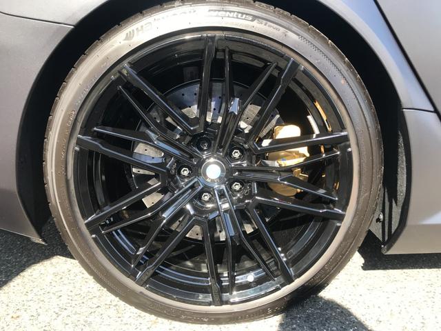 M5 M5 1オーナー MレーストラックPKG Mカーボンセラミックブレーキ Mドライバーズパッケージ B&Wサウンドシステム カーボンインテリアトリム ベンチレーションシート 20/21インチAW(15枚目)