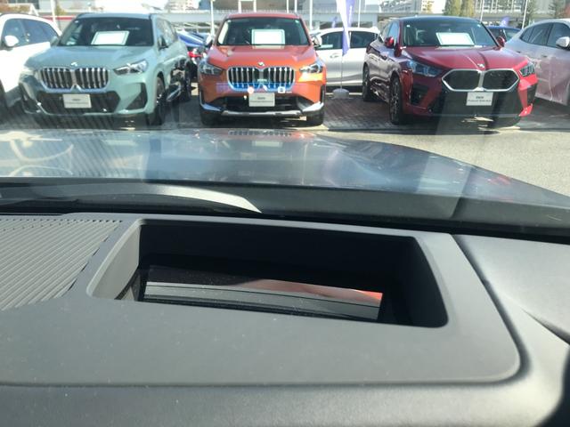 M5 M5 1オーナー MレーストラックPKG Mカーボンセラミックブレーキ Mドライバーズパッケージ B&Wサウンドシステム カーボンインテリアトリム ベンチレーションシート 20/21インチAW(21枚目)