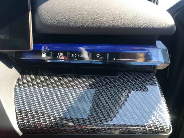 M5 M5 1オーナー MレーストラックPKG Mカーボンセラミックブレーキ Mドライバーズパッケージ B&Wサウンドシステム カーボンインテリアトリム ベンチレーションシート 20/21インチAW(26枚目)